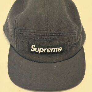 Supreme Black Fleece Polartec Cap